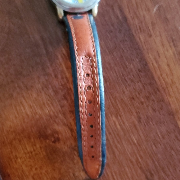 Mackey Mouse Watch - Picture 3 of 6